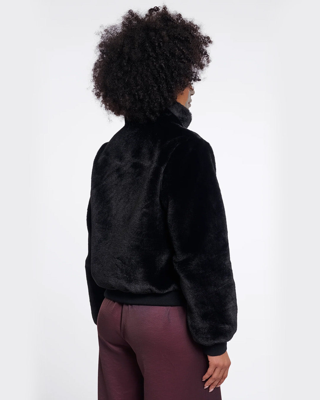 Ambra Black