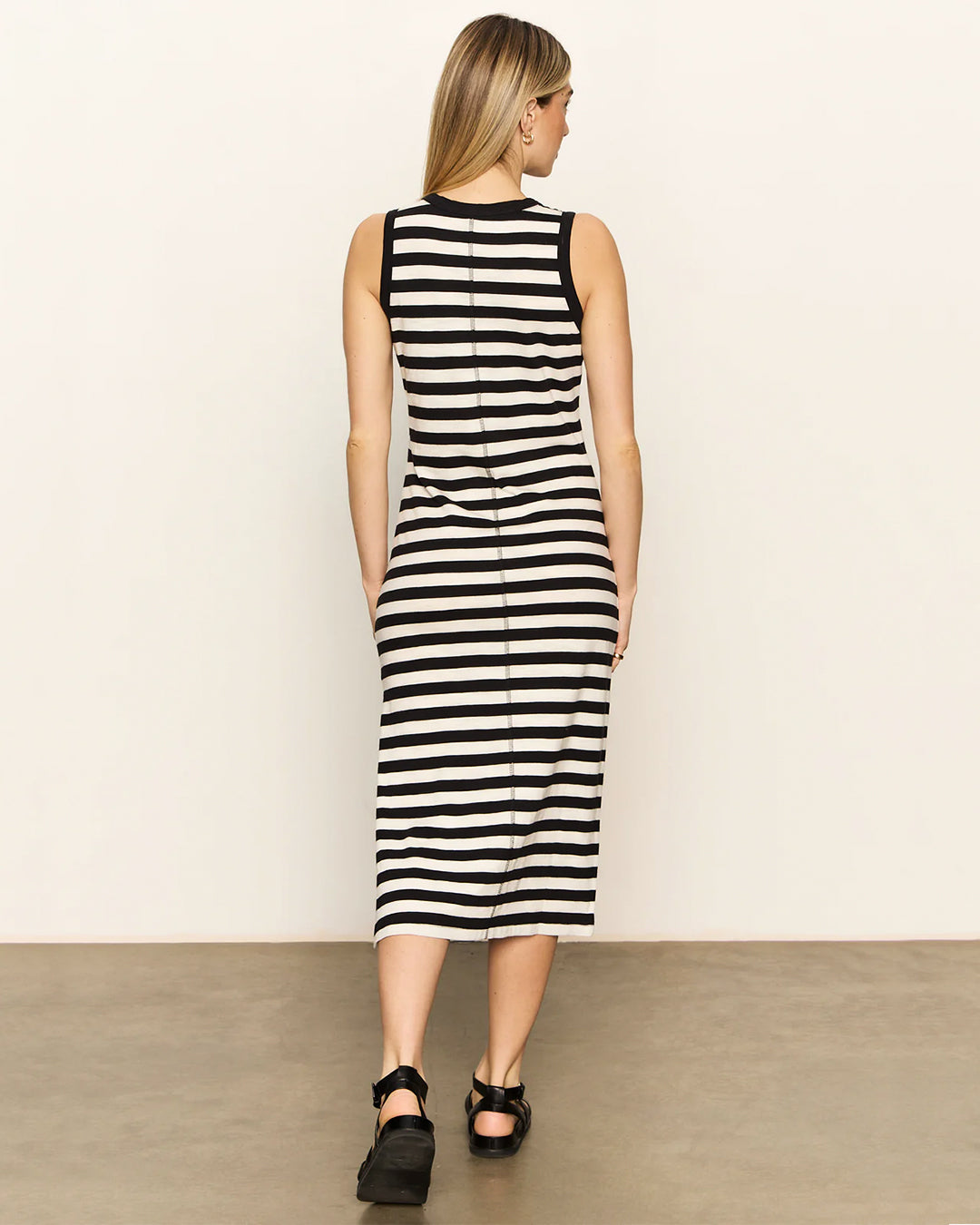 Trim Maxi