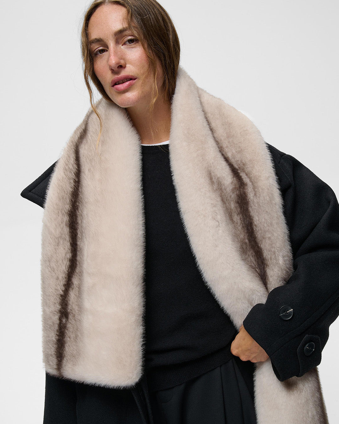 Zabelle Scarf