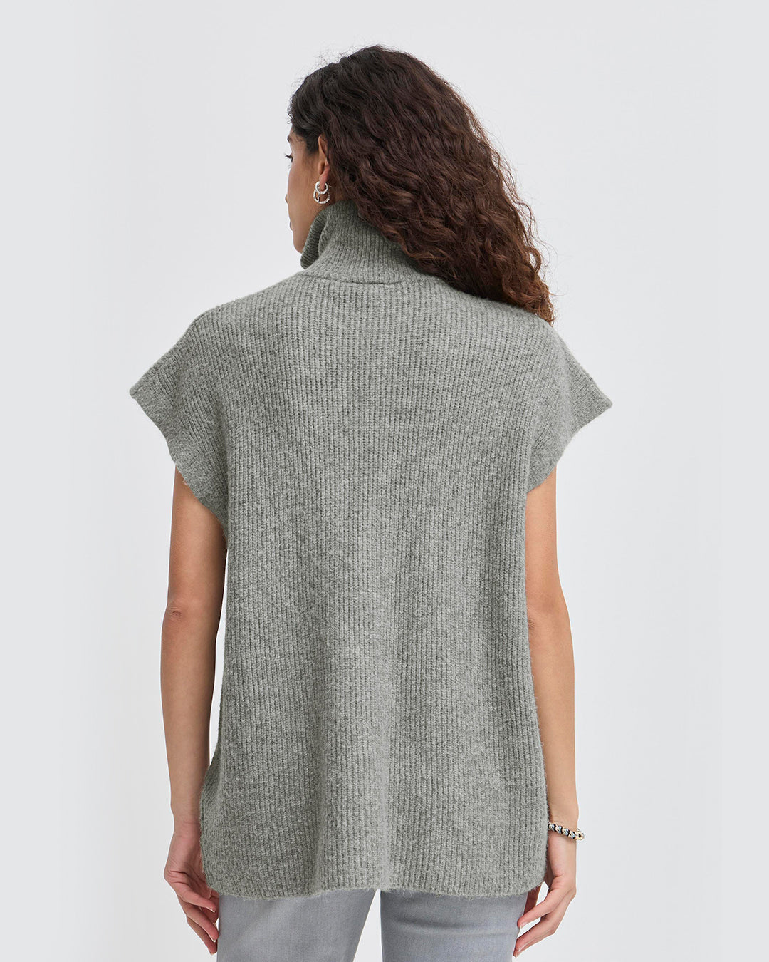 Ducie Vest