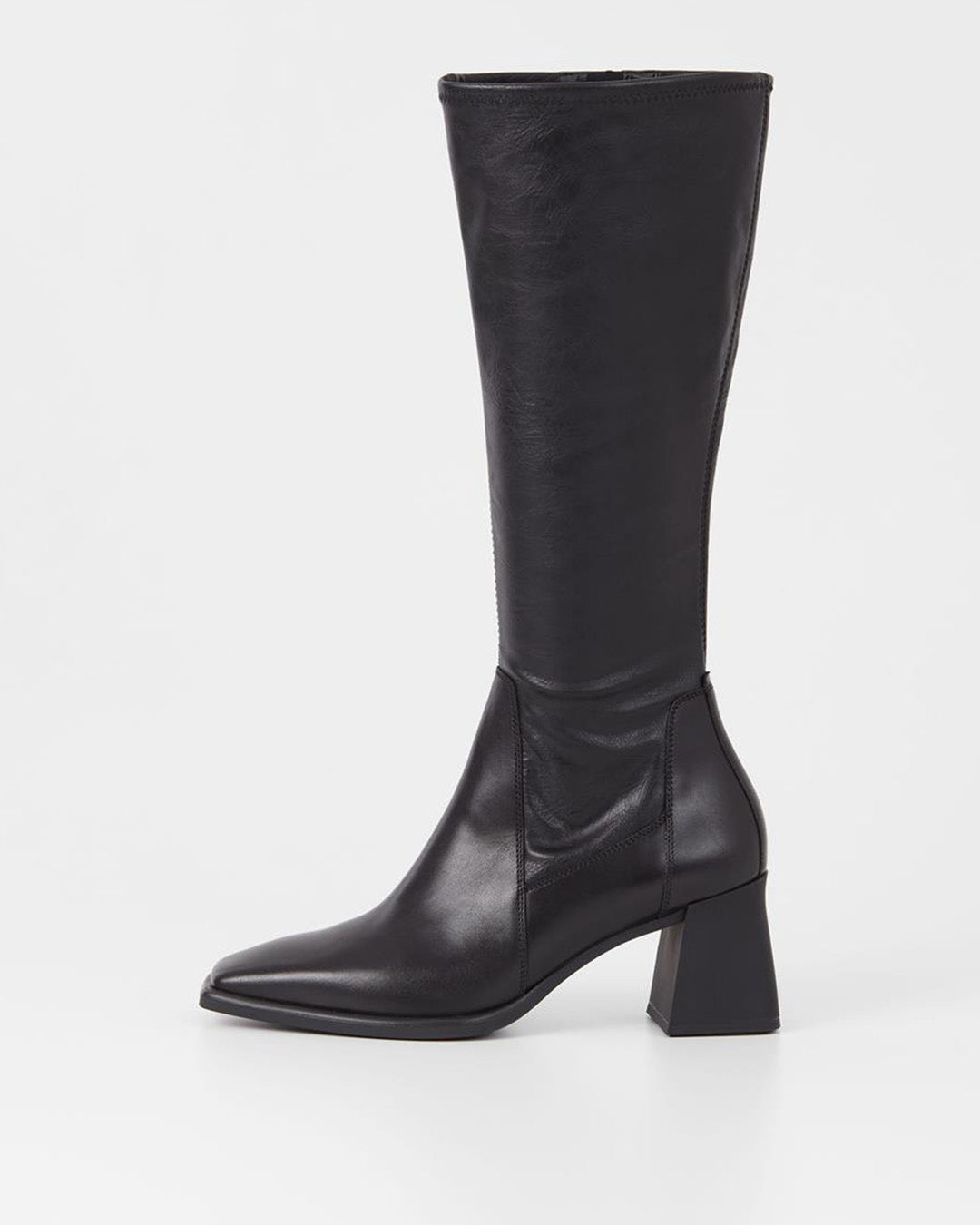 Hedda Tall