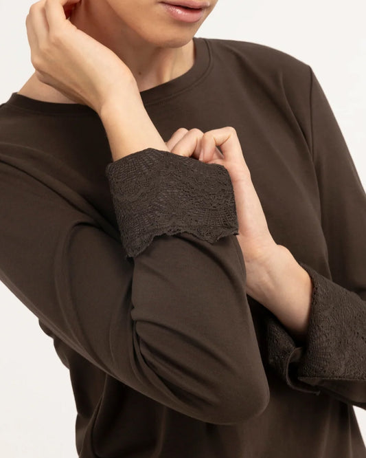 Lace Cuff