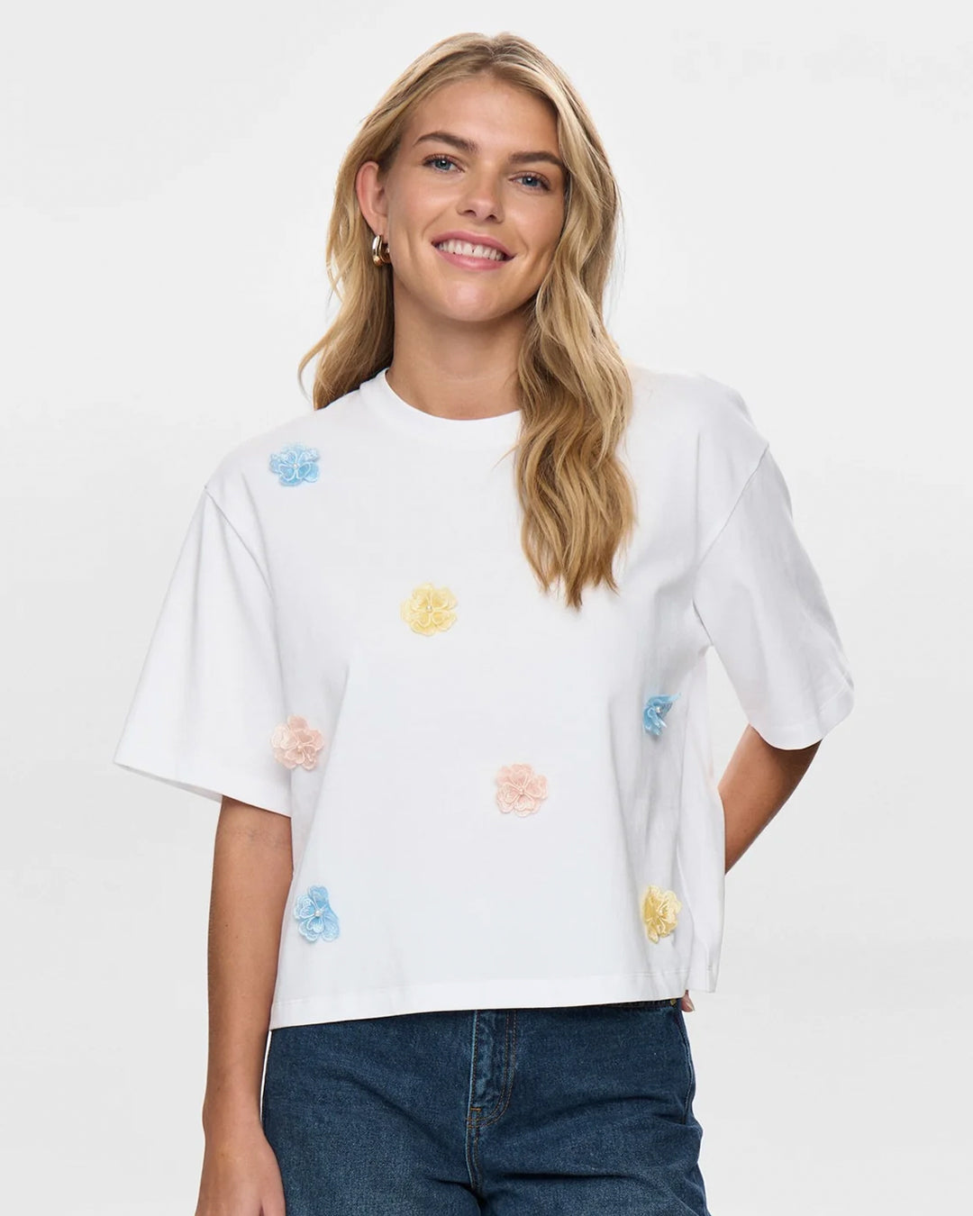 Nuflua Nufleura – Metra Fashion House