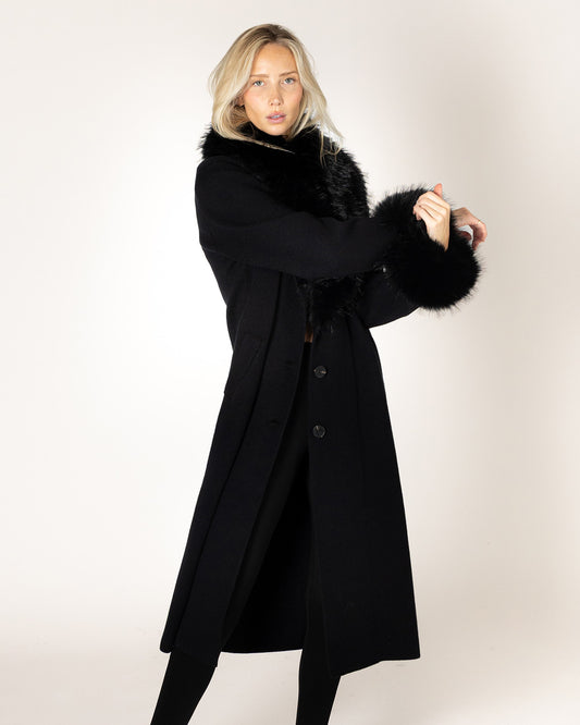 Vicki Fur