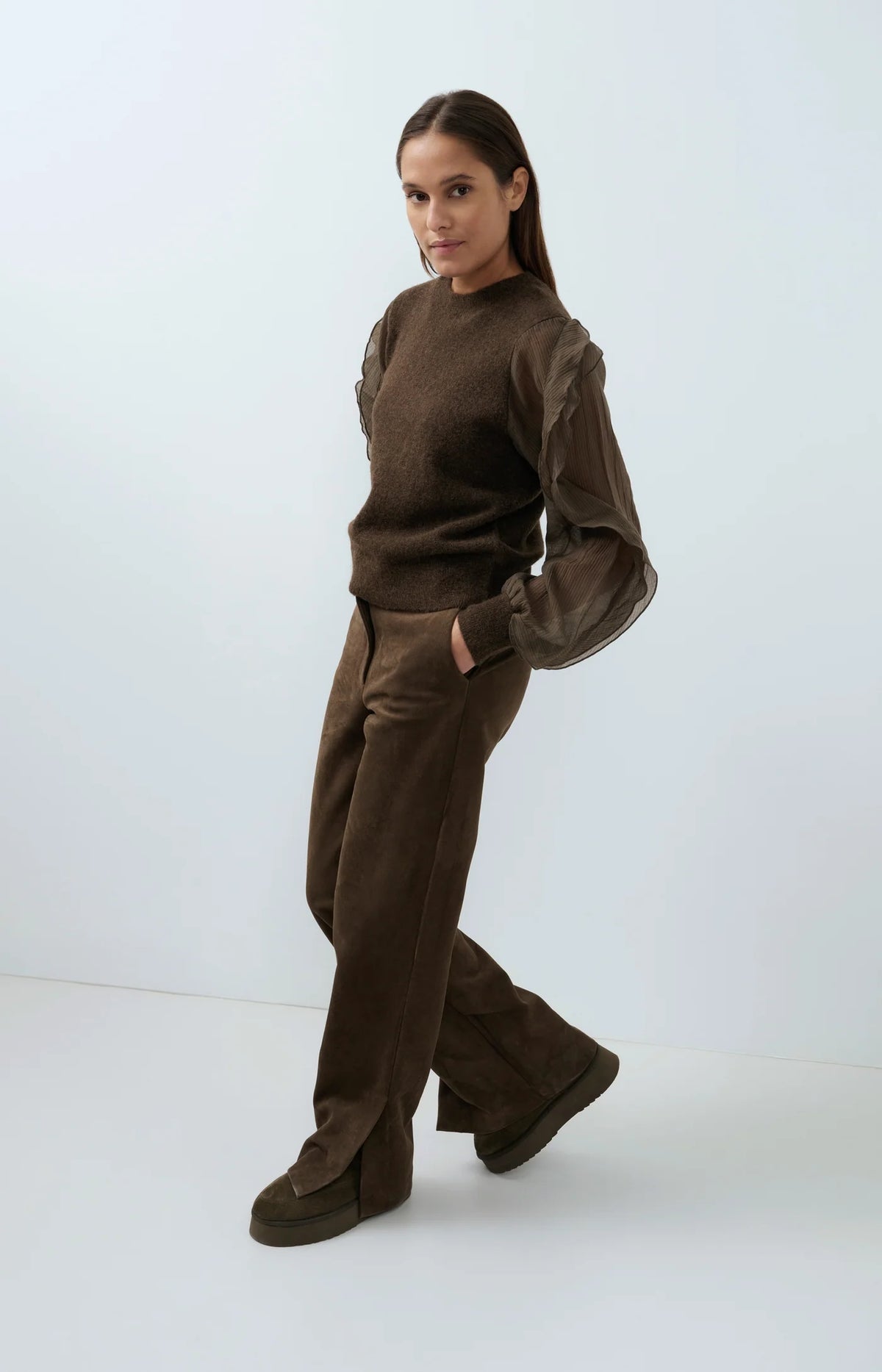 Knit w Sleeves